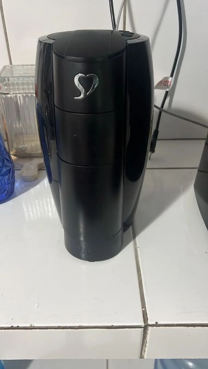 Cafeteira multi bebidas