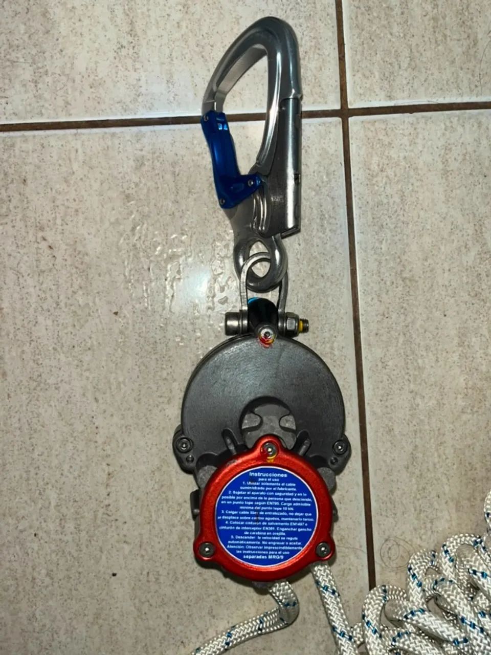 Descensor Automático Mittelmann MRG/9 + Corda 78m 9mm + Conectores | Excelente Estado - Foto 2
