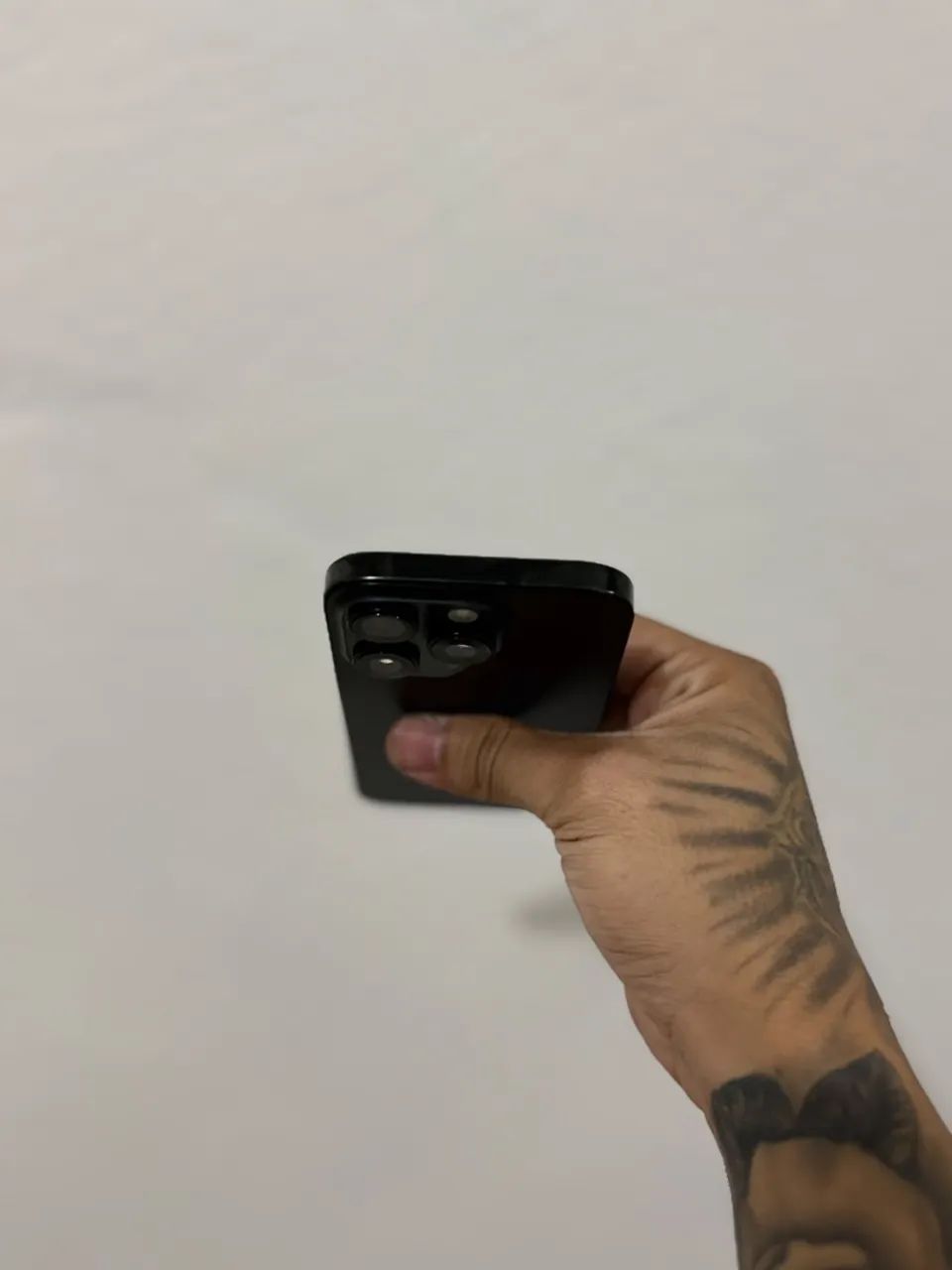 iPhone 16 pro 128GB - Foto 2