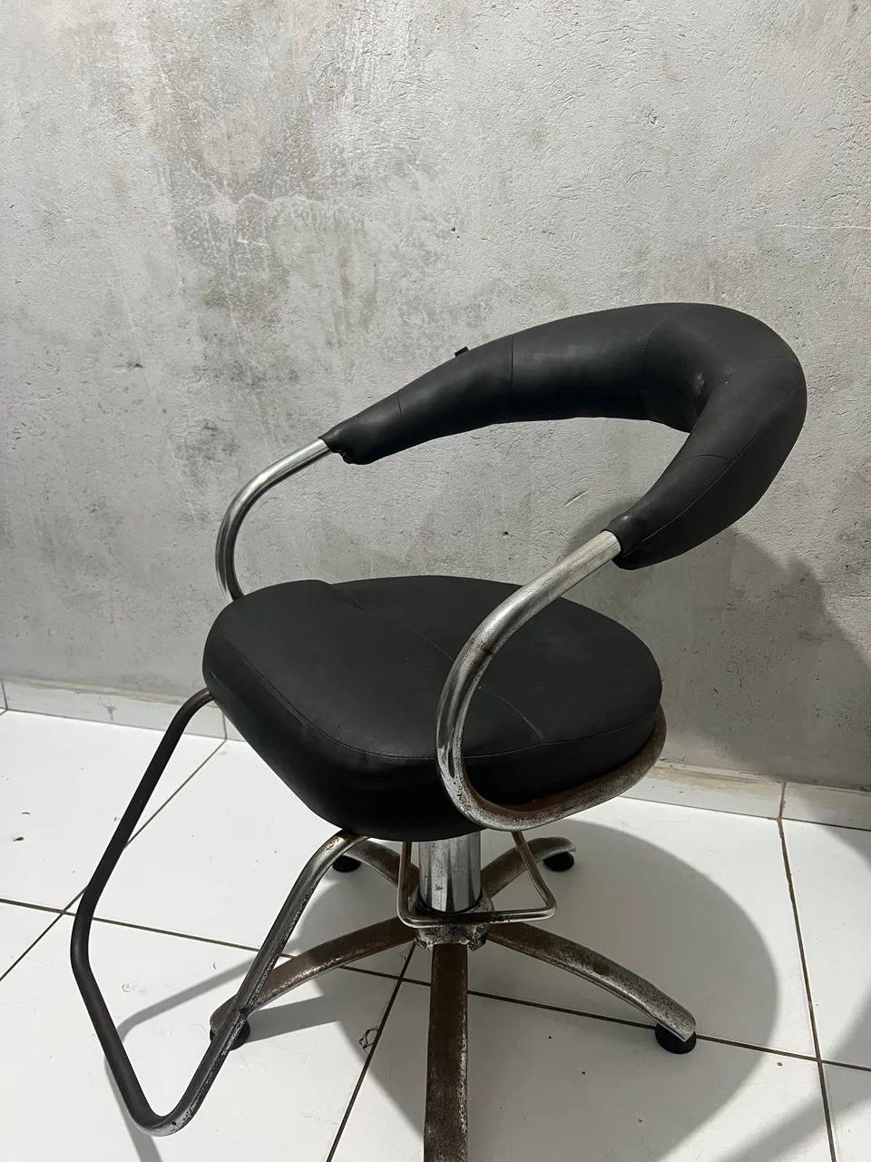 Cadeira para salão ou barbeiro  - Foto 2
