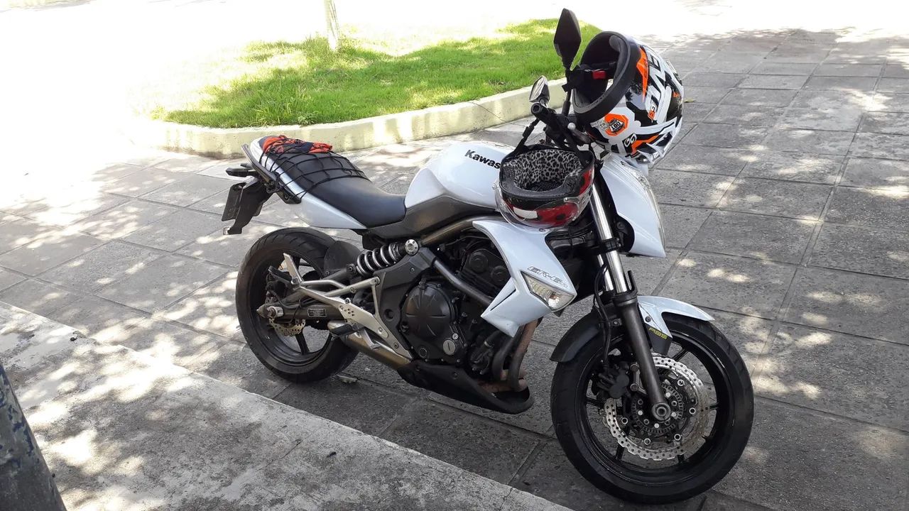 Kawasaki er6n 2010 com ABS , branco perolizado  - Foto 4
