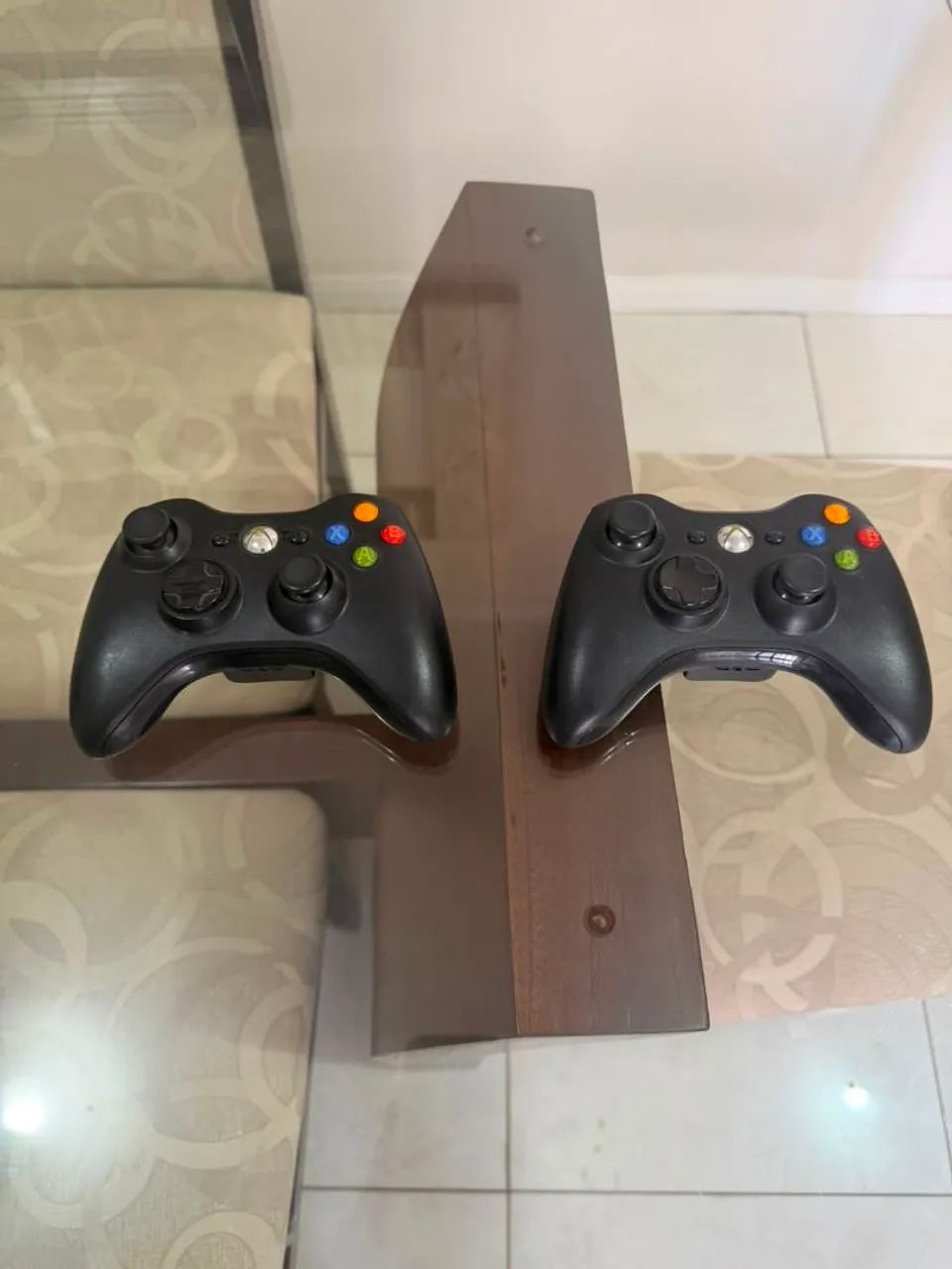 2 Controles Xbox 360 - Foto 3