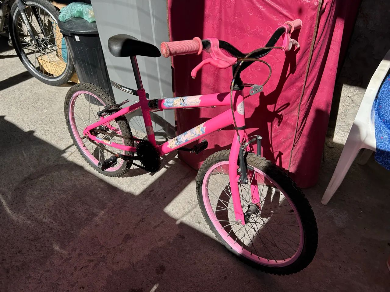 Bicicleta rosa infantil menina usada aro 20  - Foto 3