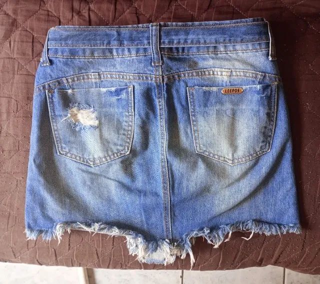 Saia jeans com botões + faixa - Foto 2