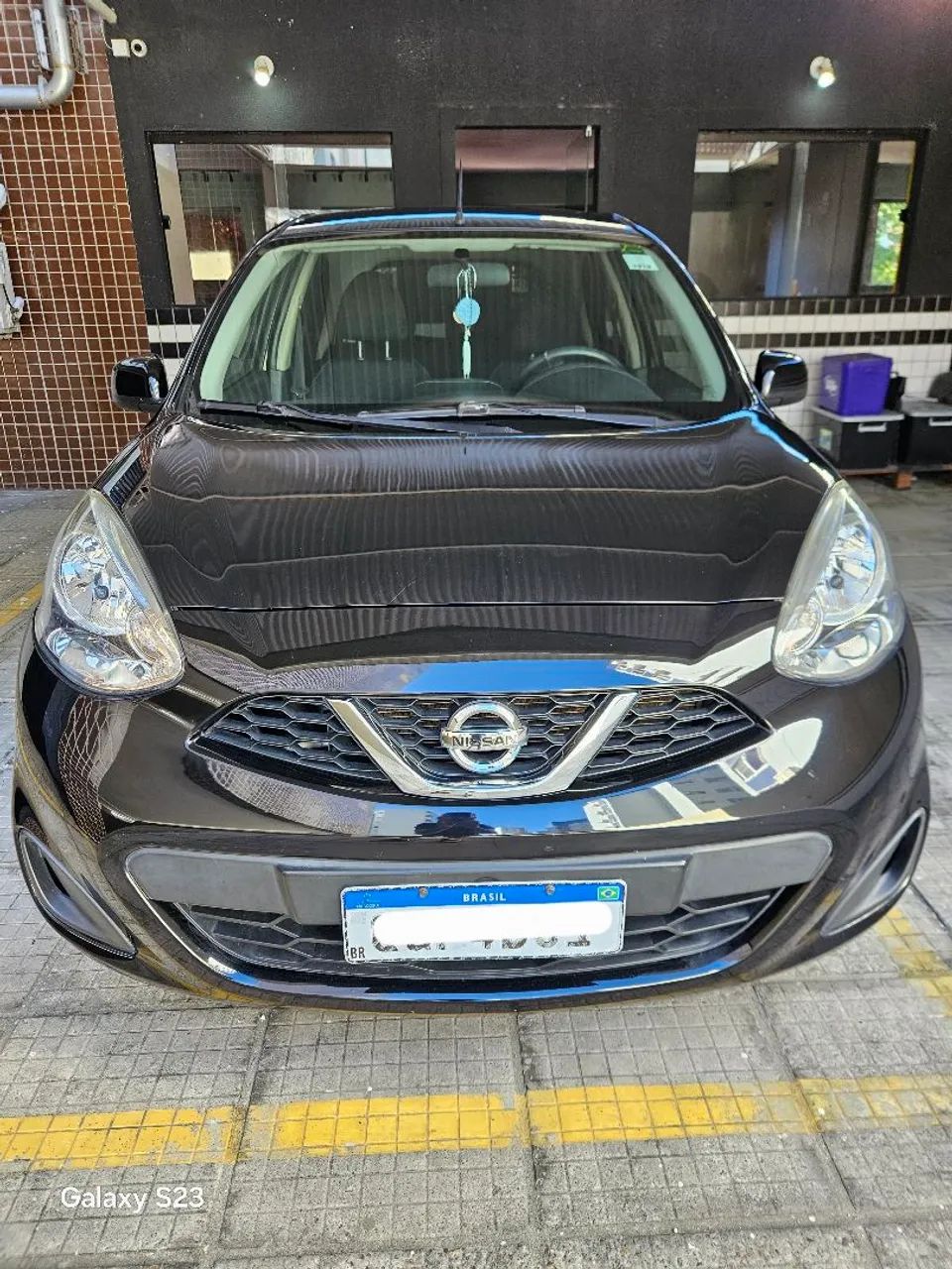 Nissan March 1.0 12V FLEX 5P 2016