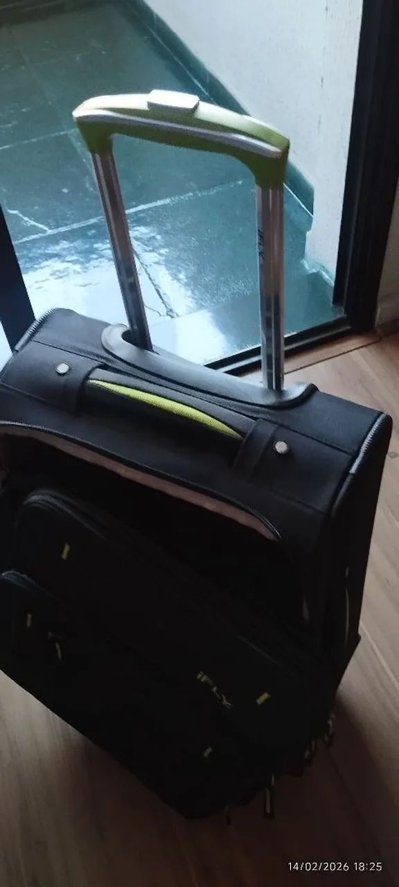 Mala de viagem com rodinhas