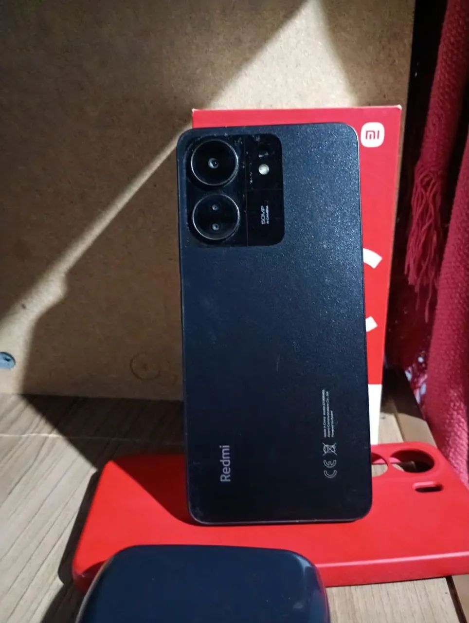 Vendo redmi 13 c funcionando perfeitamente .todo original 