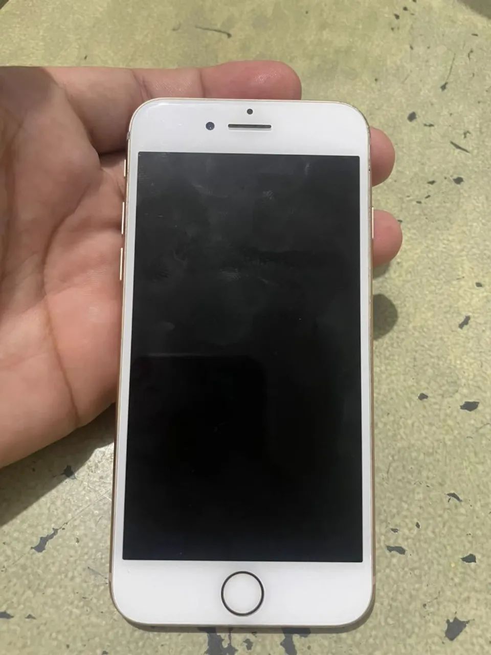 iPhone 8 64gb