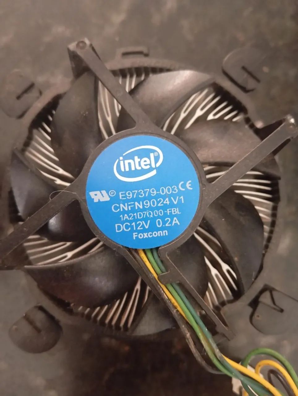 Intel Pentium Gold 4600 e cooler original - Foto 3