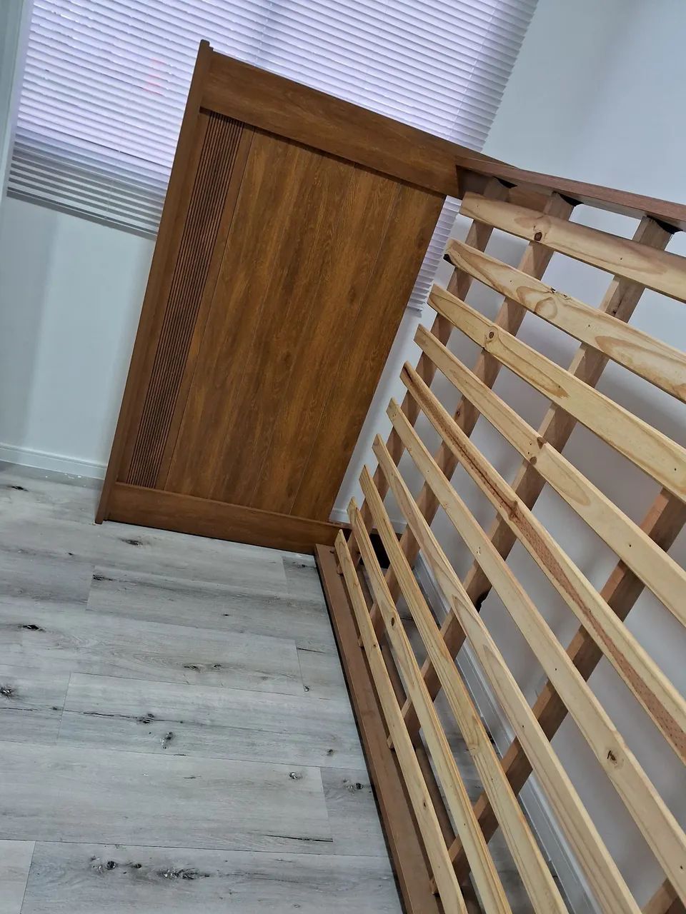 Cama casal  com colchão 