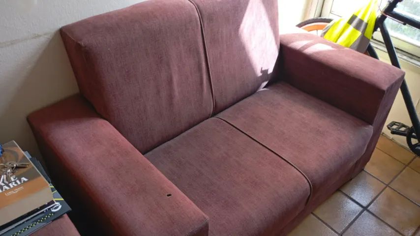 VENDO 2 SOFÁS POR 700 EM RECIFE (5 LUGARES) - Foto 2
