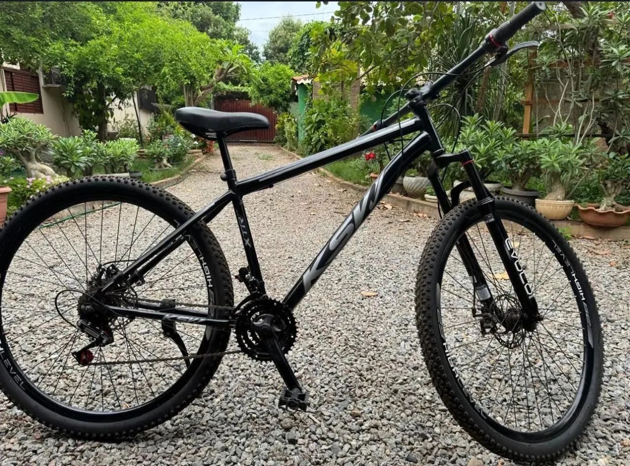 Bicicleta Aro 29 - Aço Carbono Resistente - Freios Disco - Suspensão 21V - Foto 3