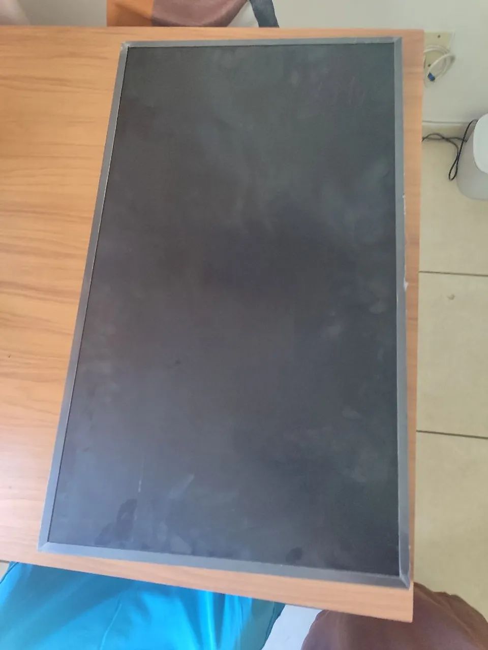 Vendo TV Samsung 32 polegadas - placa queimada - tela intacta 