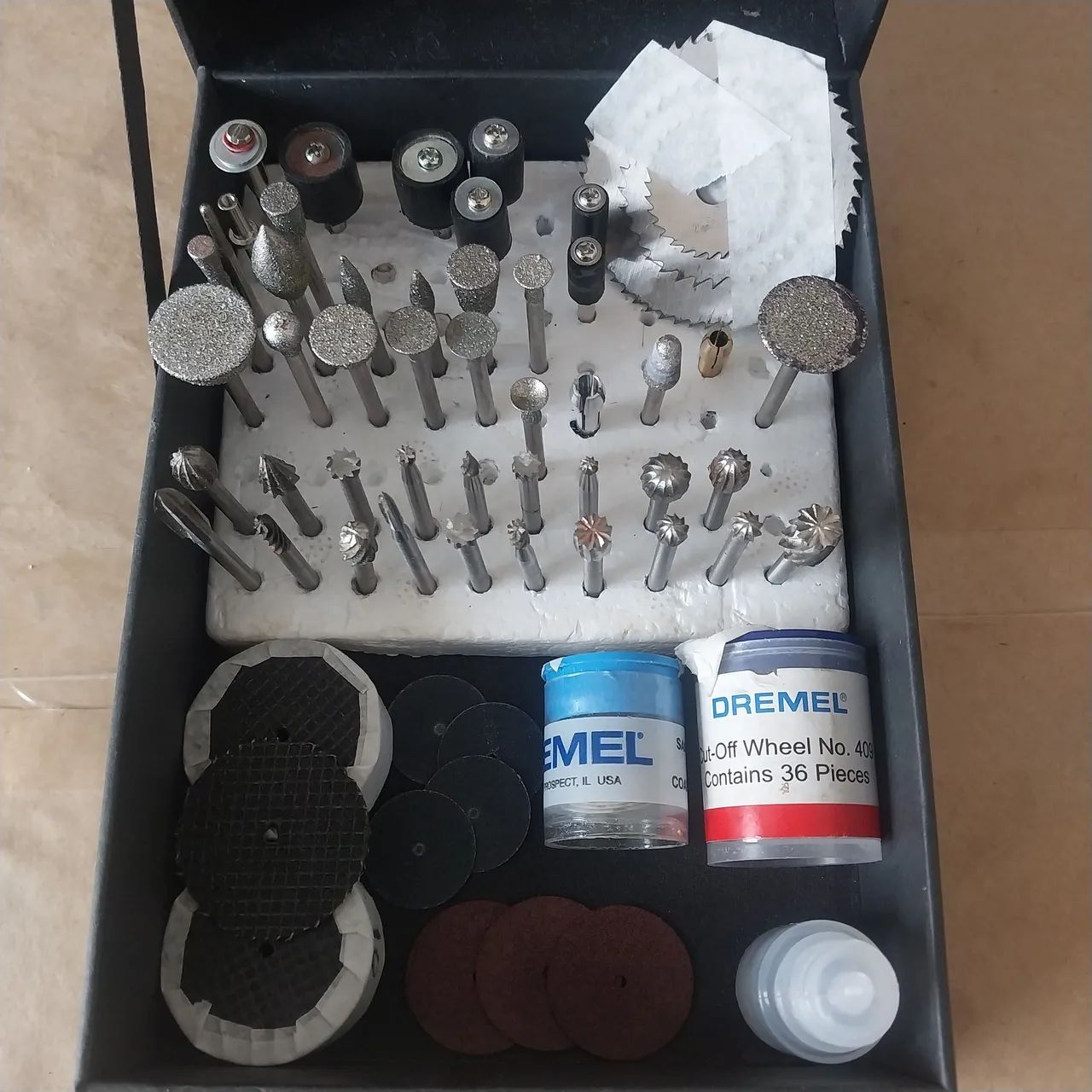 Kit para furadeira e micro retifica dremel - Foto 3
