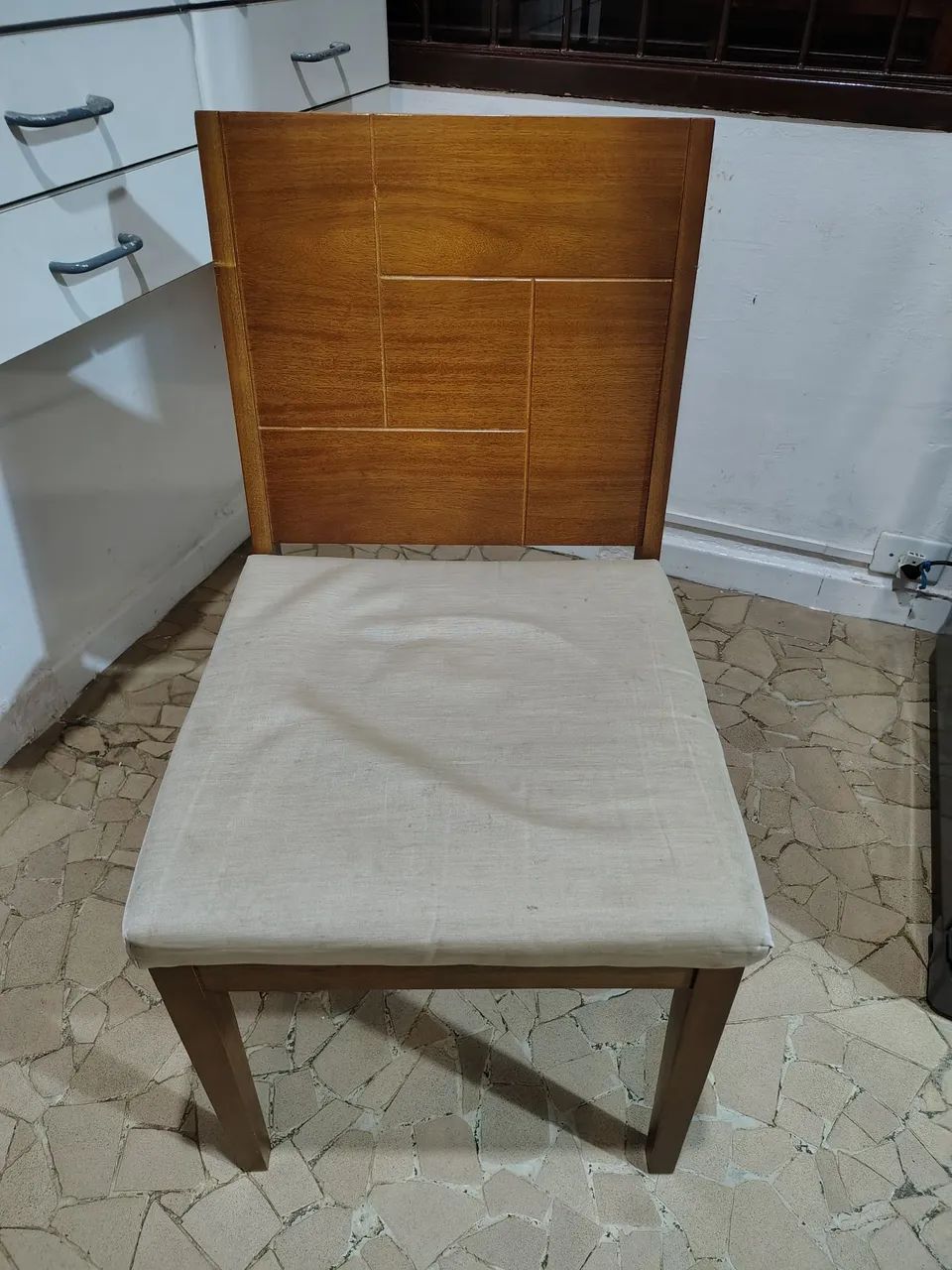 Conjunto de Mesa de Cozinha com 4 Cadeiras Usadas - Foto 3