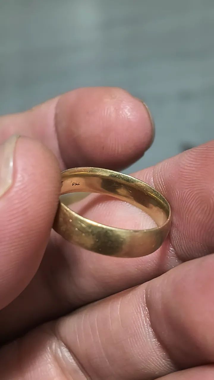 Aliança de ouro 18k
