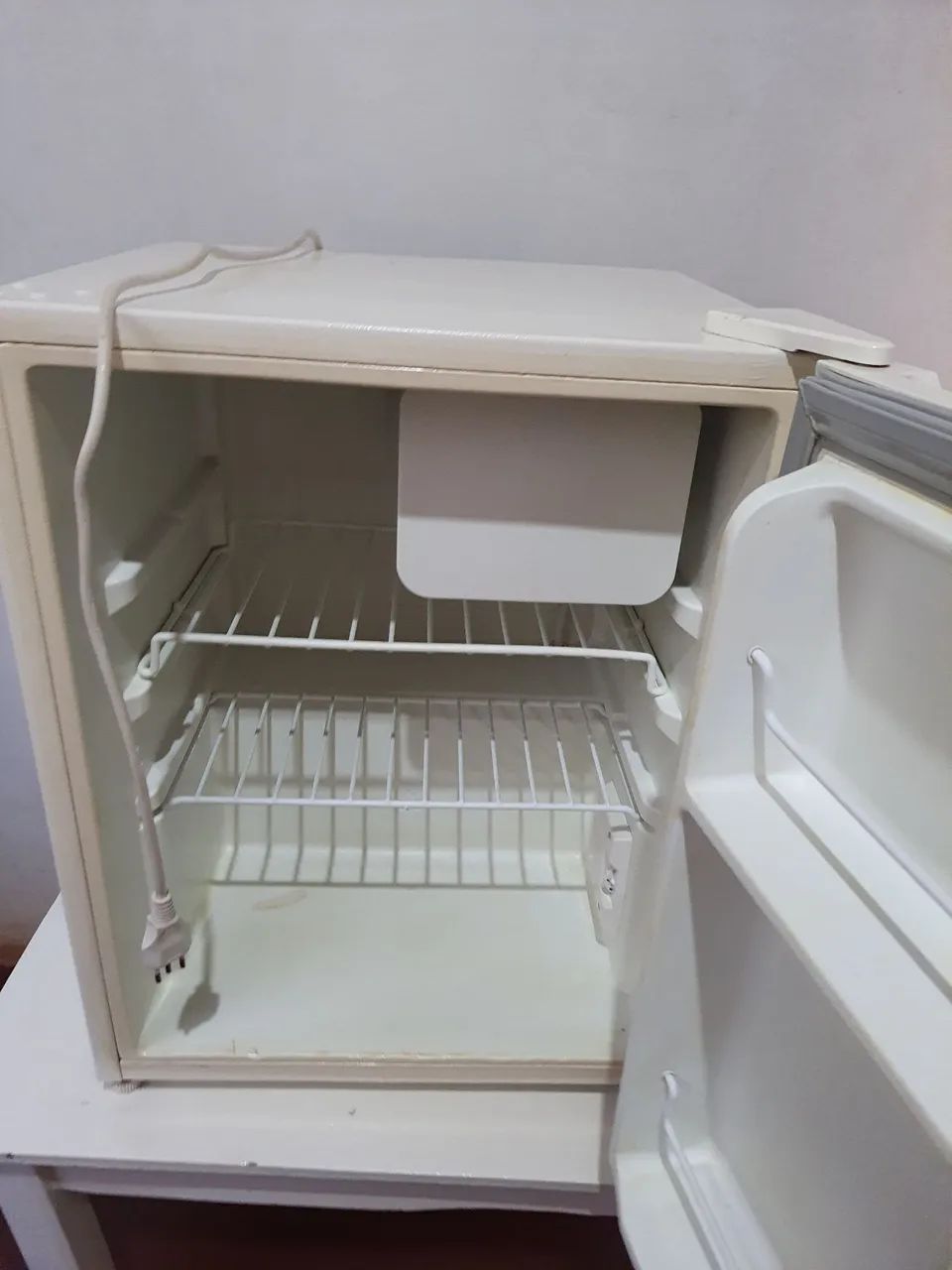 Frigobar. 