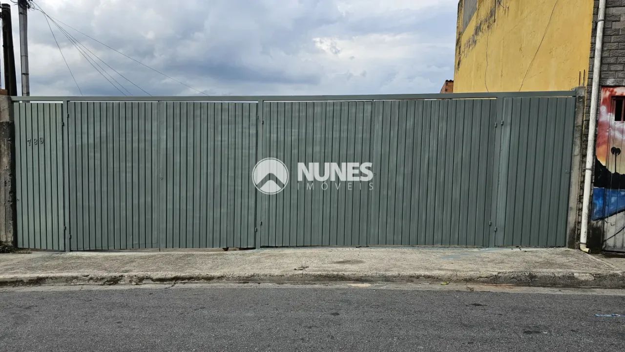 Casa para Renda em Carapicuíba