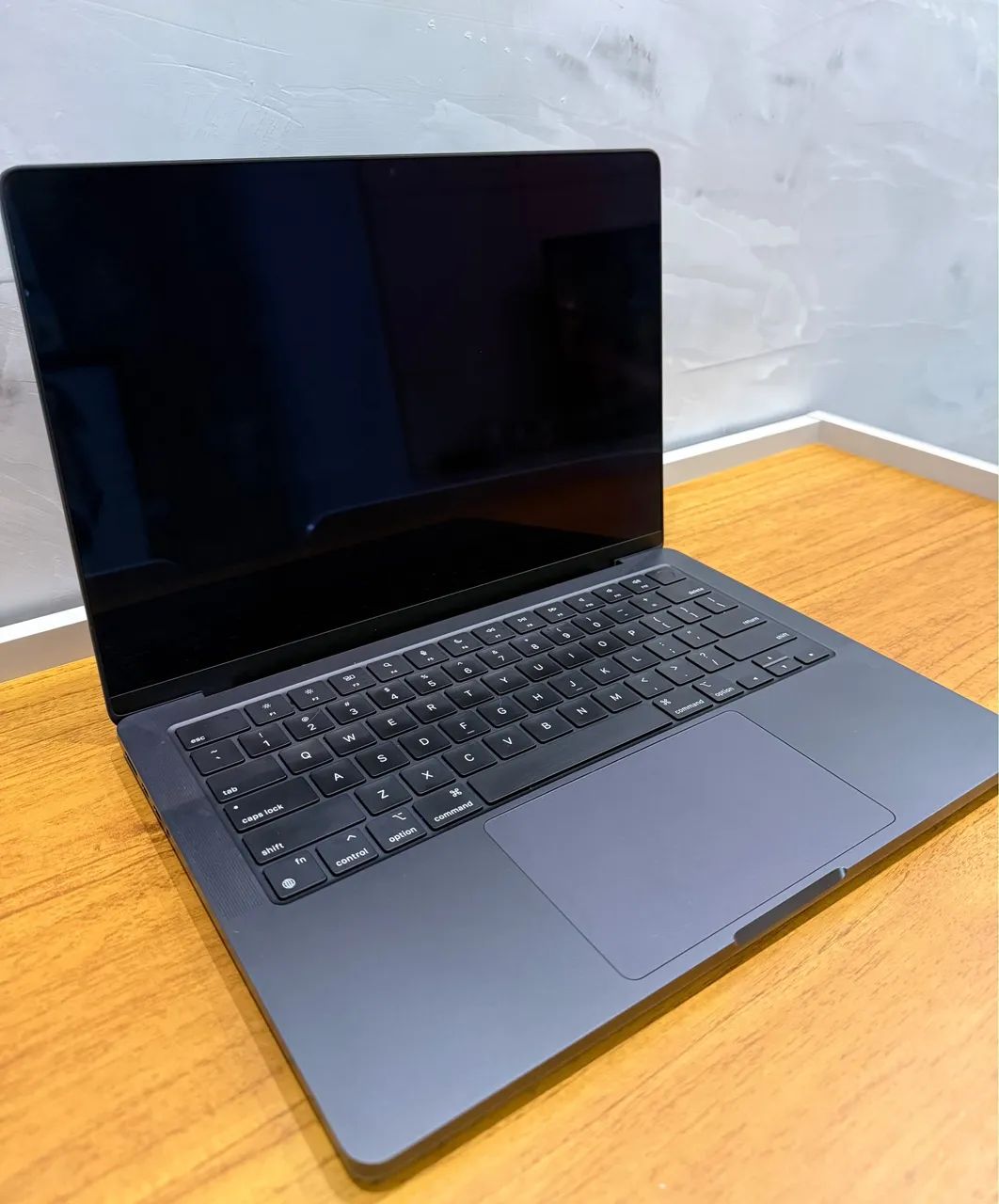 MacBook Pro 14 - M4 16GB RAM e 512GB HD - Foto 5