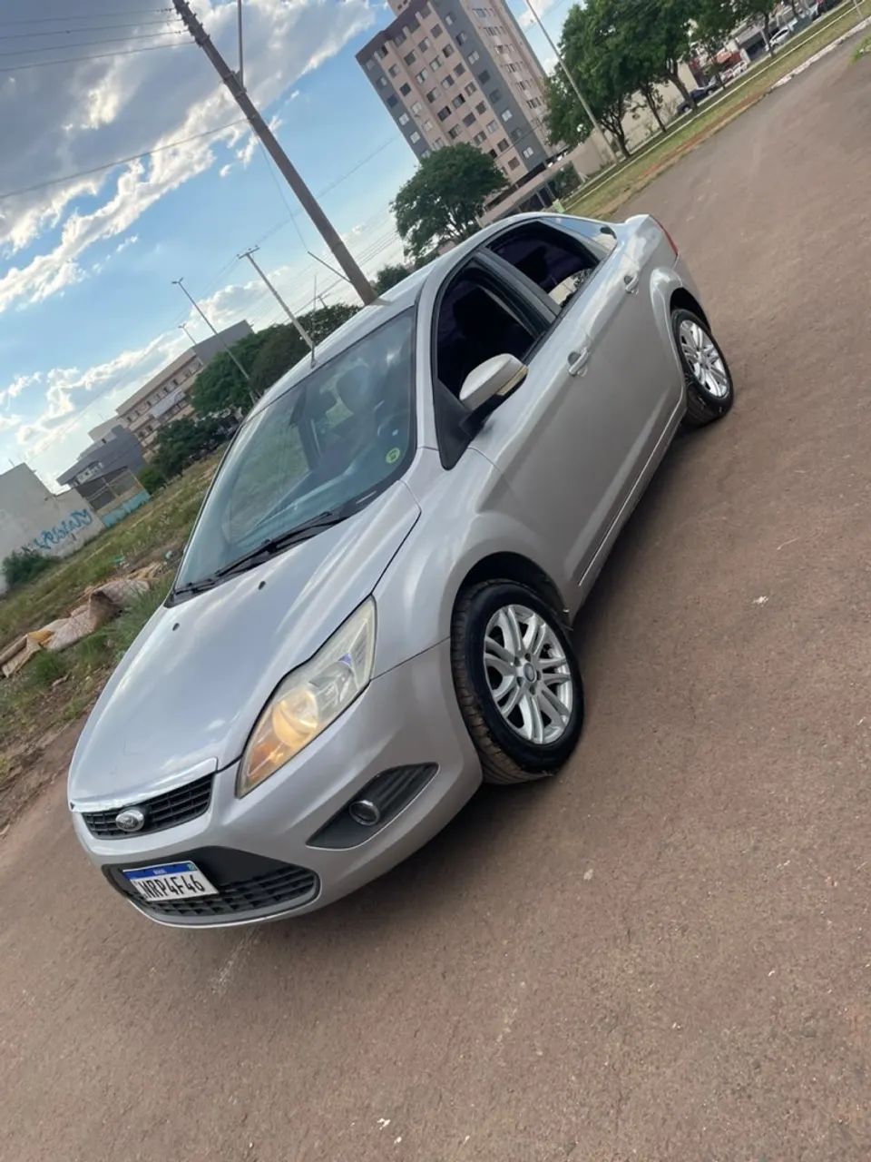 Ford Focus Focus Sedan 2.0 16V/2.0 16V Flex 4p Aut. 2012