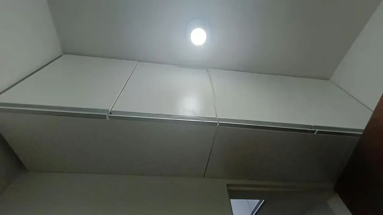 Excelente Sala Comercial, no Centro de Uberlândia, 43m², 2 elevadores, portaria, andar alt - Foto 2