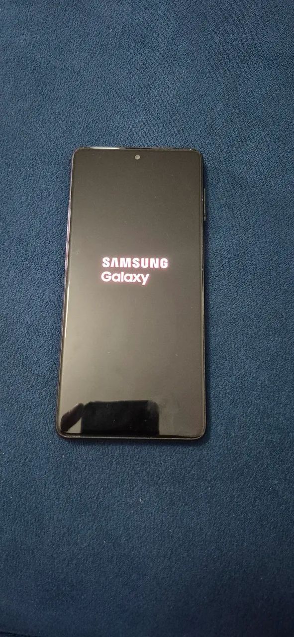 Samsung Galaxy M62 com 128GB de memória e 8GB RAM