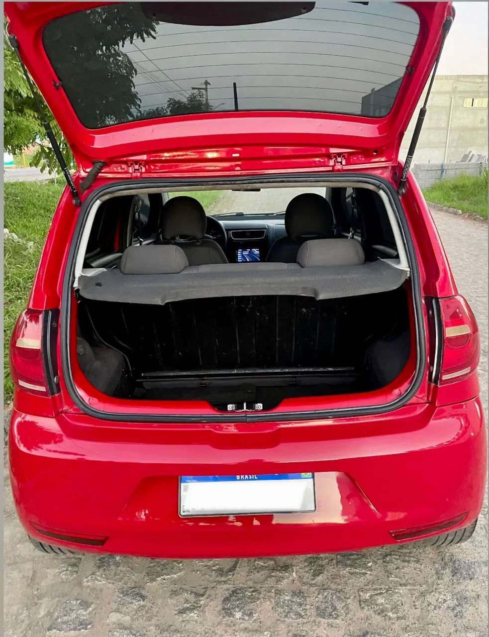 Volkswagen Fox 1.0 MI Total Flex 8V 5P 2012 - Foto 3