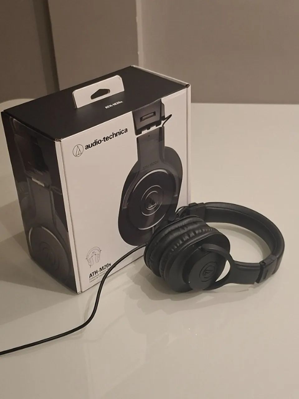Fone Audio-Technica ATH-M20x + Caixa Original
