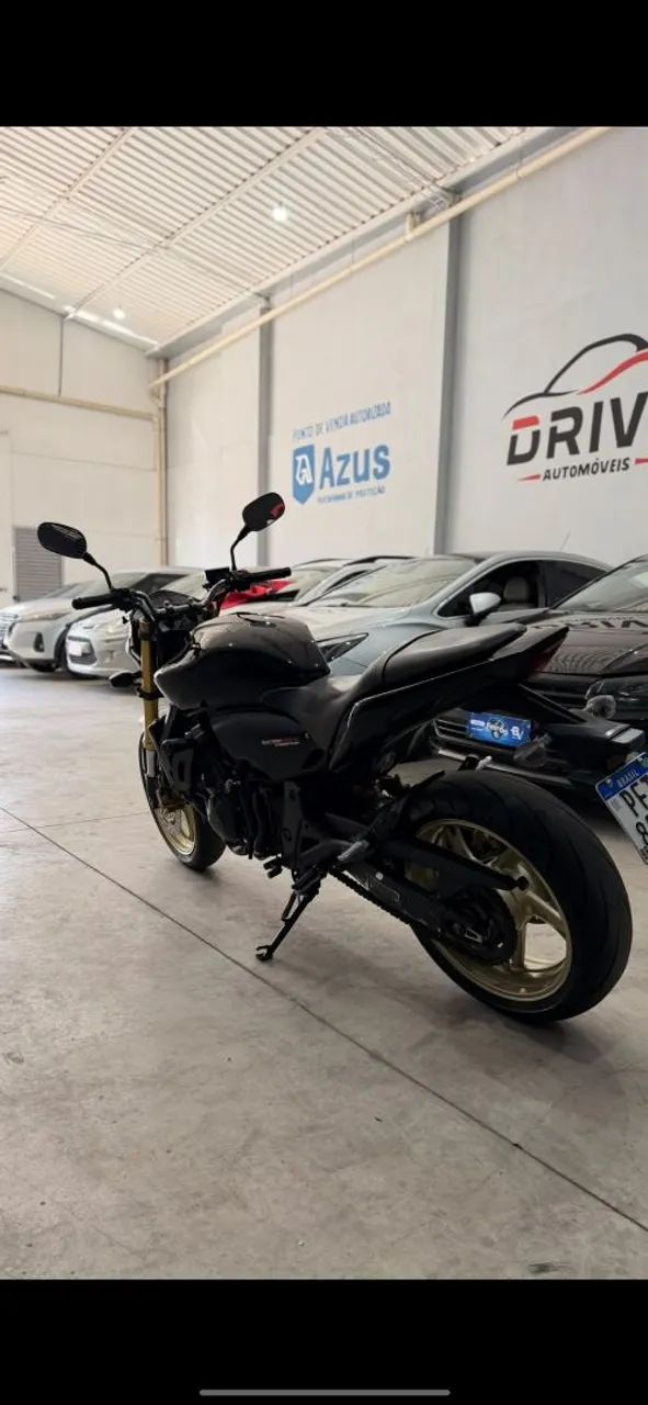CBR 600f transformada em hornet  - Foto 3