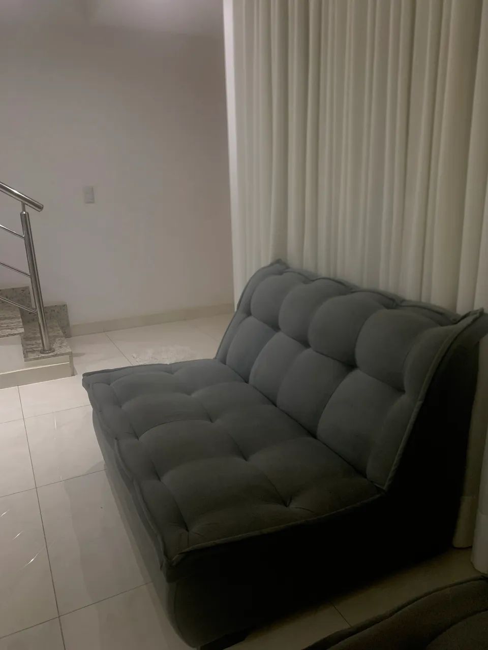 sofá dois lugares 