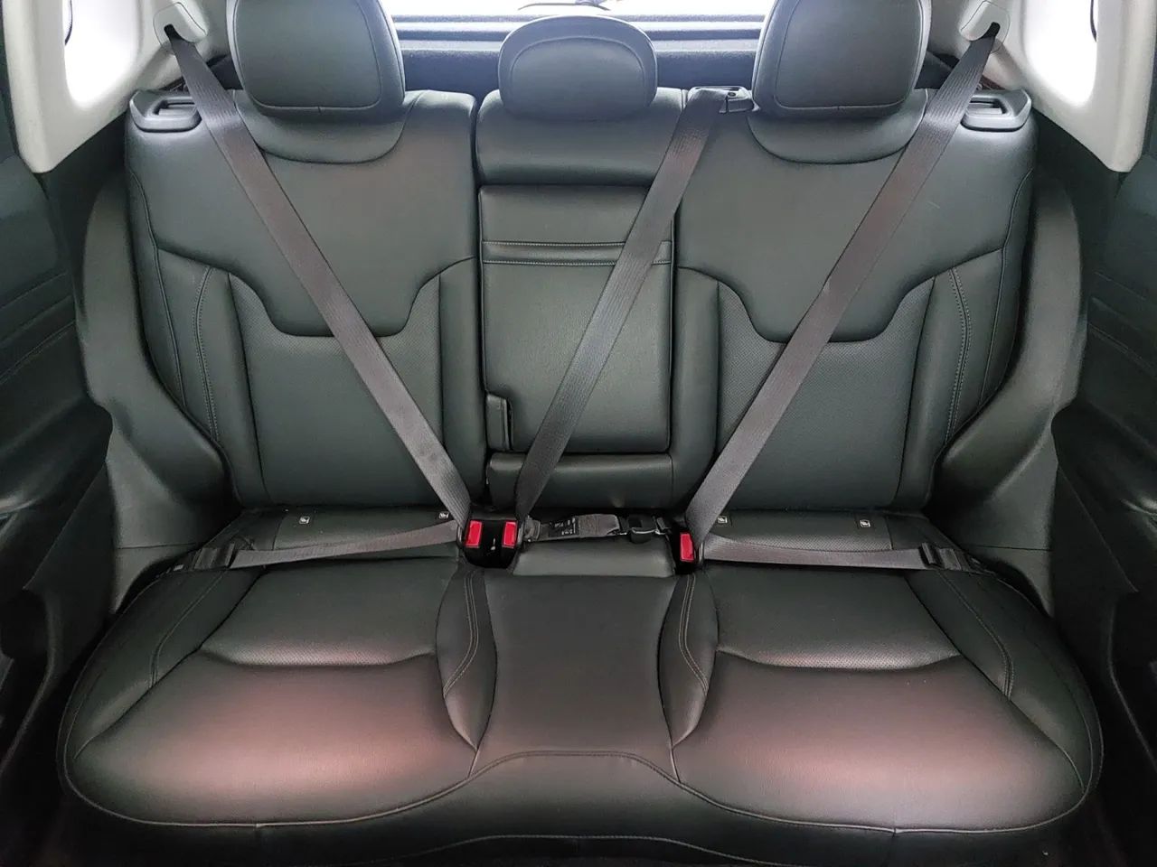 Jeep Compass LONG. T270 1.3 TB 4x2 Flex Aut., foto 18 de 18