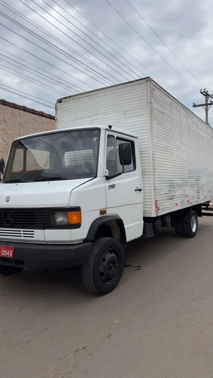 MERCEDES 710 Ano2002 - Foto 2