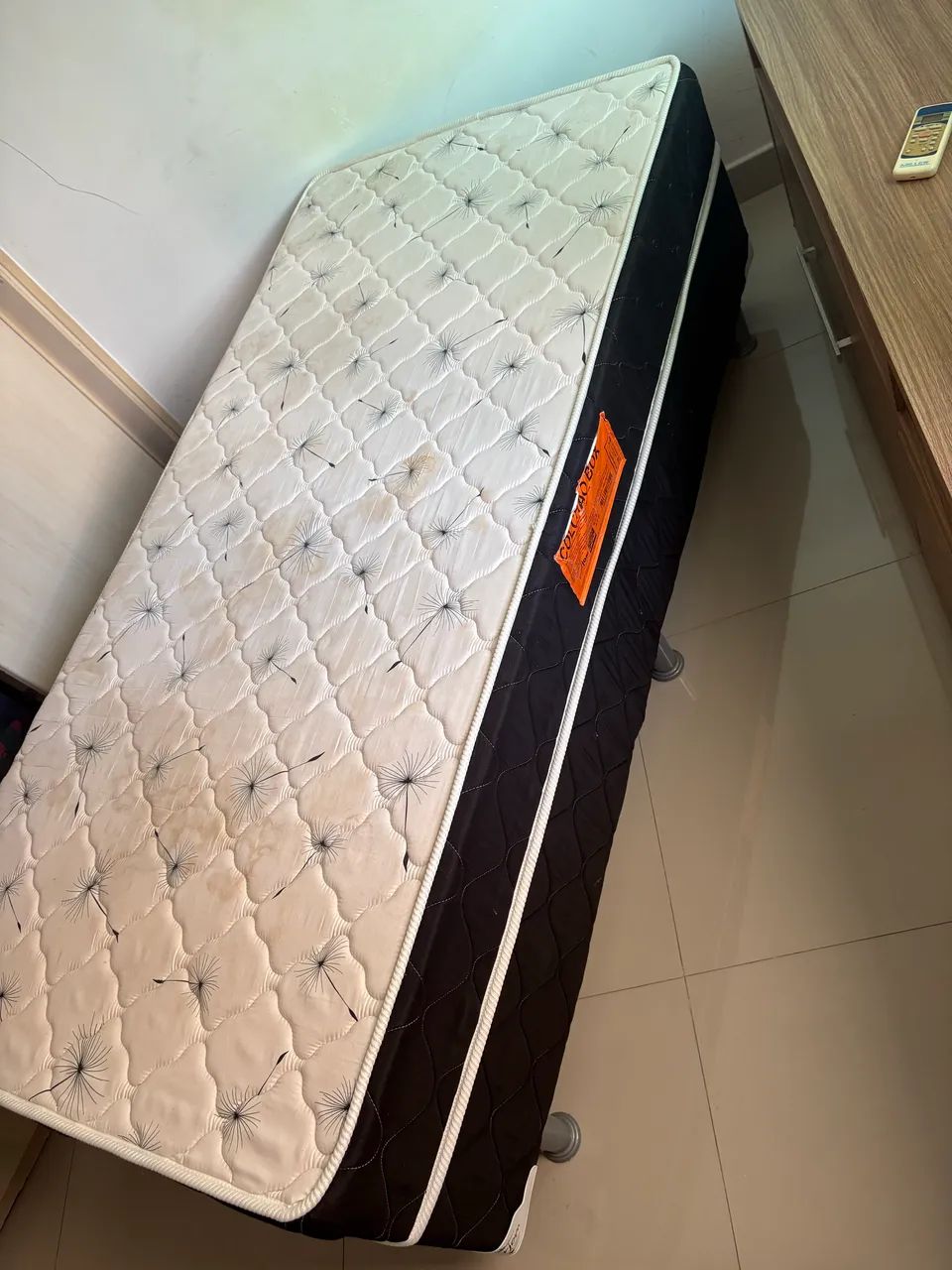 Cama Box solteiro 