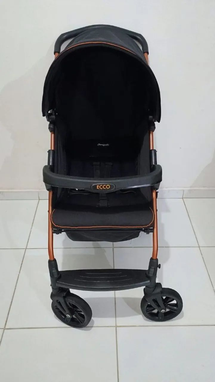 Carrinho de Bebê Burigotto Ecco Preto/Bronze - Foto 4