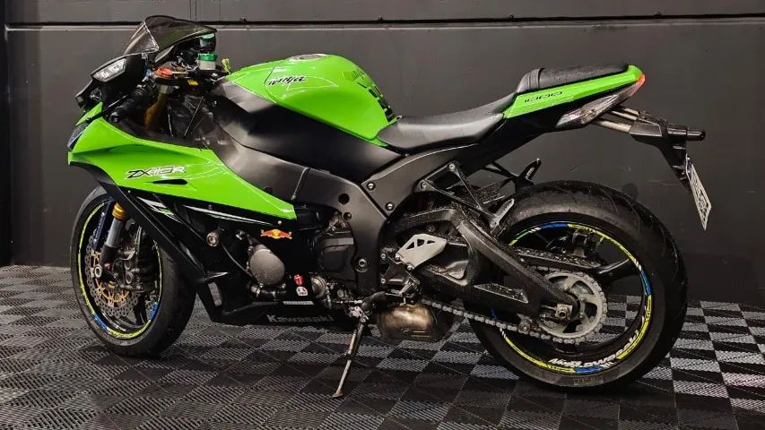 Kawasaki Zx-10/ Zx-10r 1000cc 2013 - 1495115197 | OLX