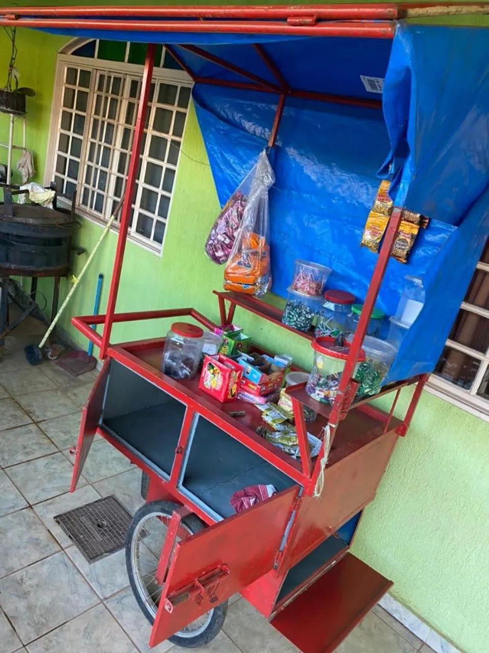 Vendo carrinho de ferro puro para venda de produtos  - Foto 2