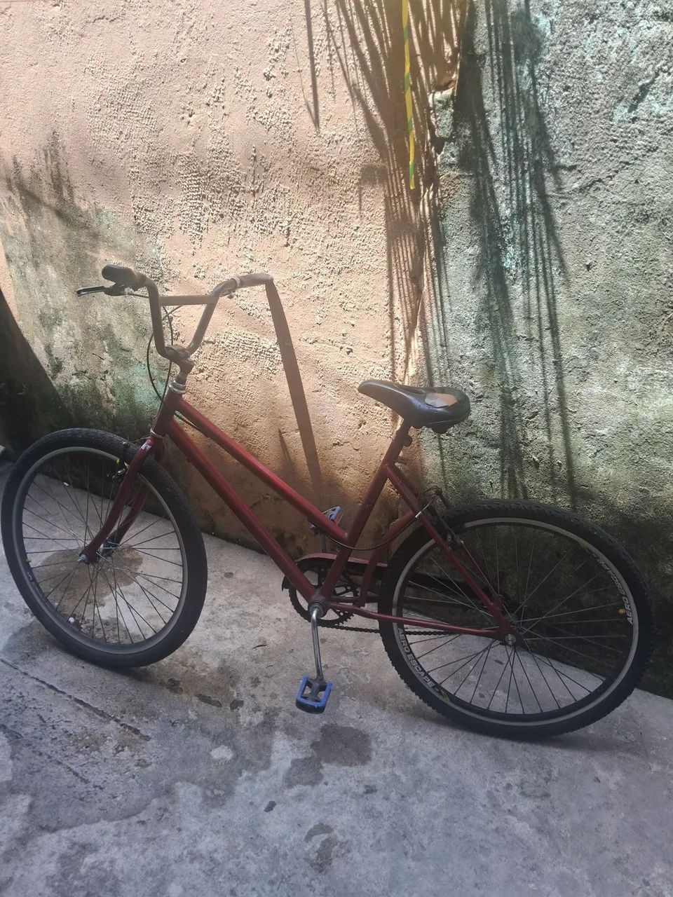Bicicleta vermelha aro 26 - Foto 5