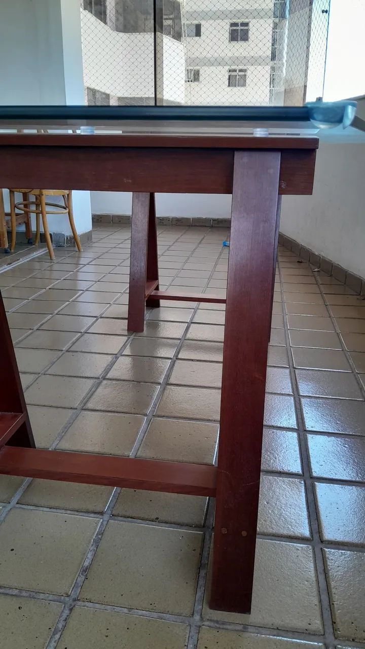 Mesa com cavalete em madeira e vidro 10mm - Foto 4