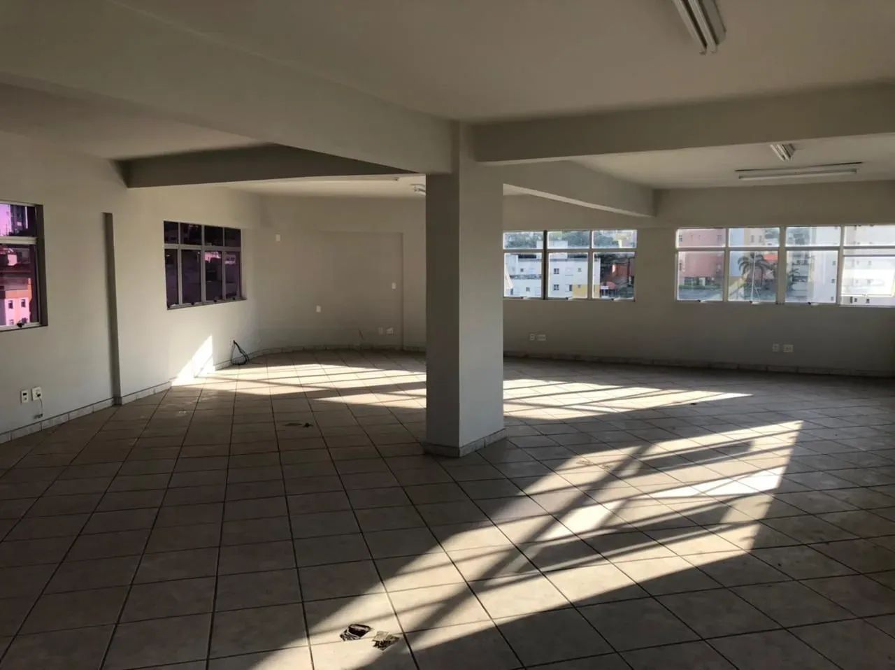 Sala Comercial para aluguel, 1 vaga, Nova Granada - Belo Horizonte/MG - Foto 3