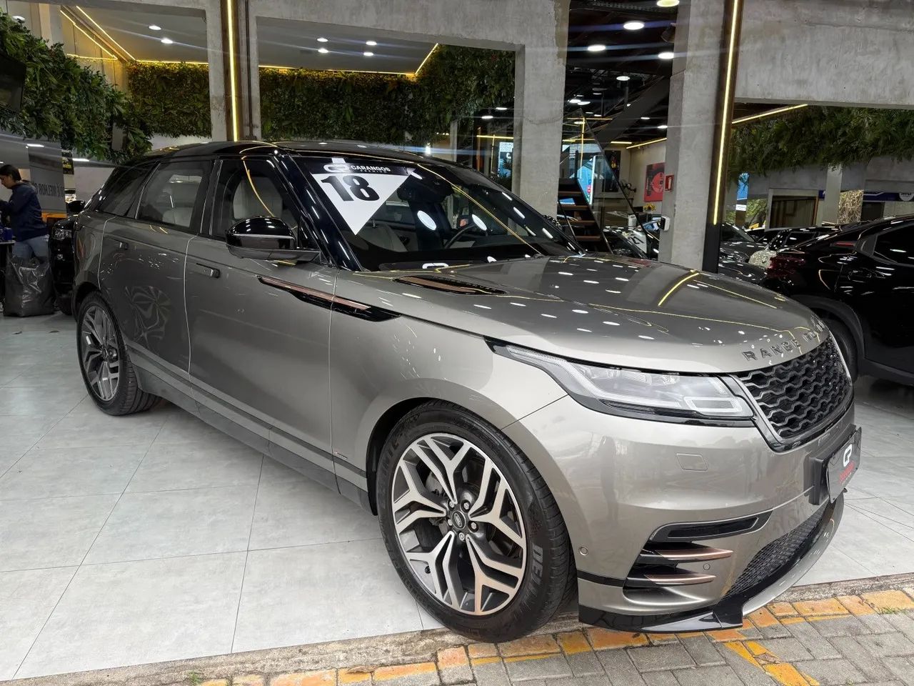 Land Rover Range Rover Velar First ED. 3.0 4X4 V6 Aut. 2018