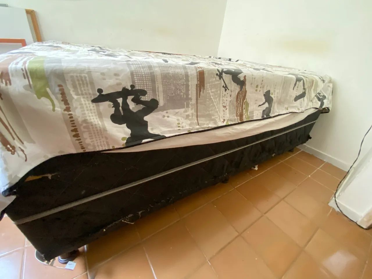 OPORTUNIDADE!! CAMA BOX COM COLCHÃO  - Foto 3