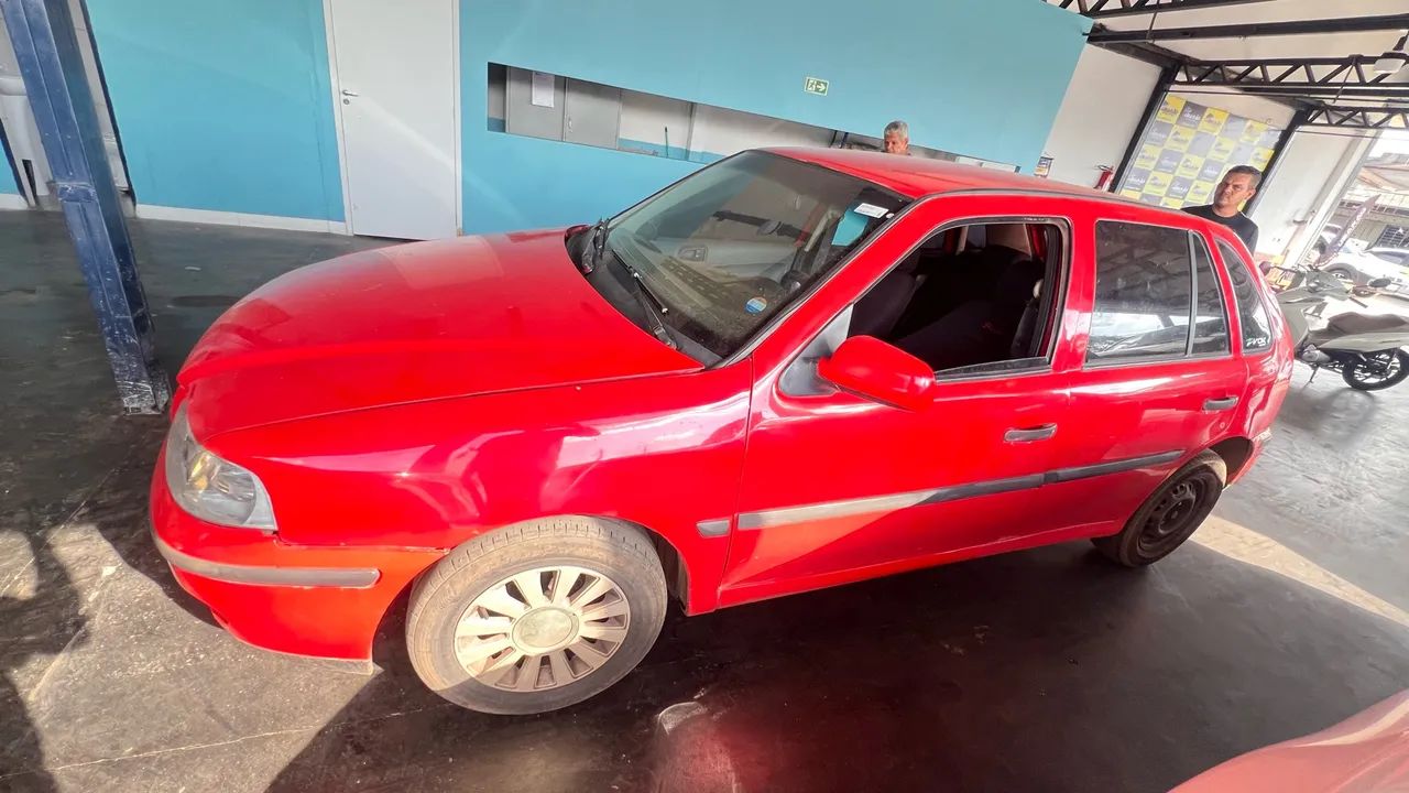 Volkswagen Gol Geração III Plus 1.0 MI 16V Gasolina Mec. 4P 2005