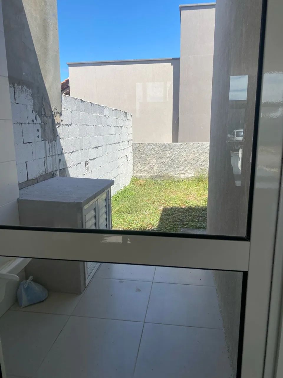 Alugo casa no barra garden  - Foto 3