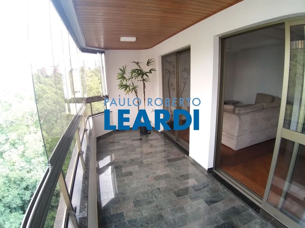 APARTAMENTO - MORUMBI - SP