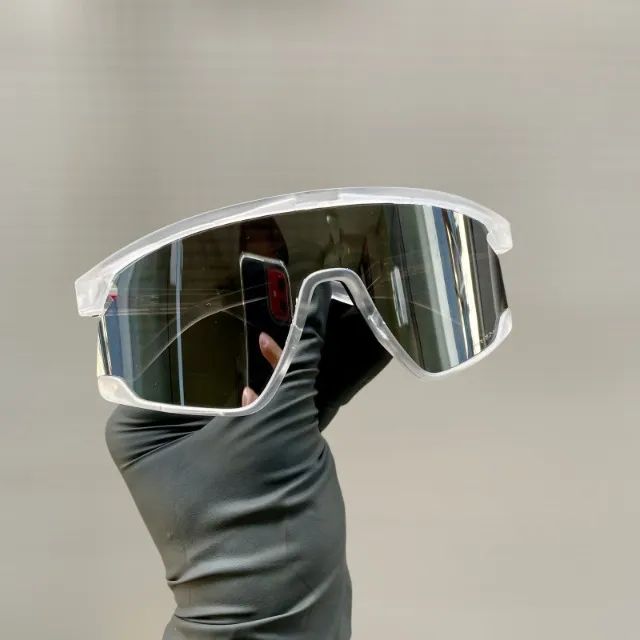 Óculos Oakley HF17