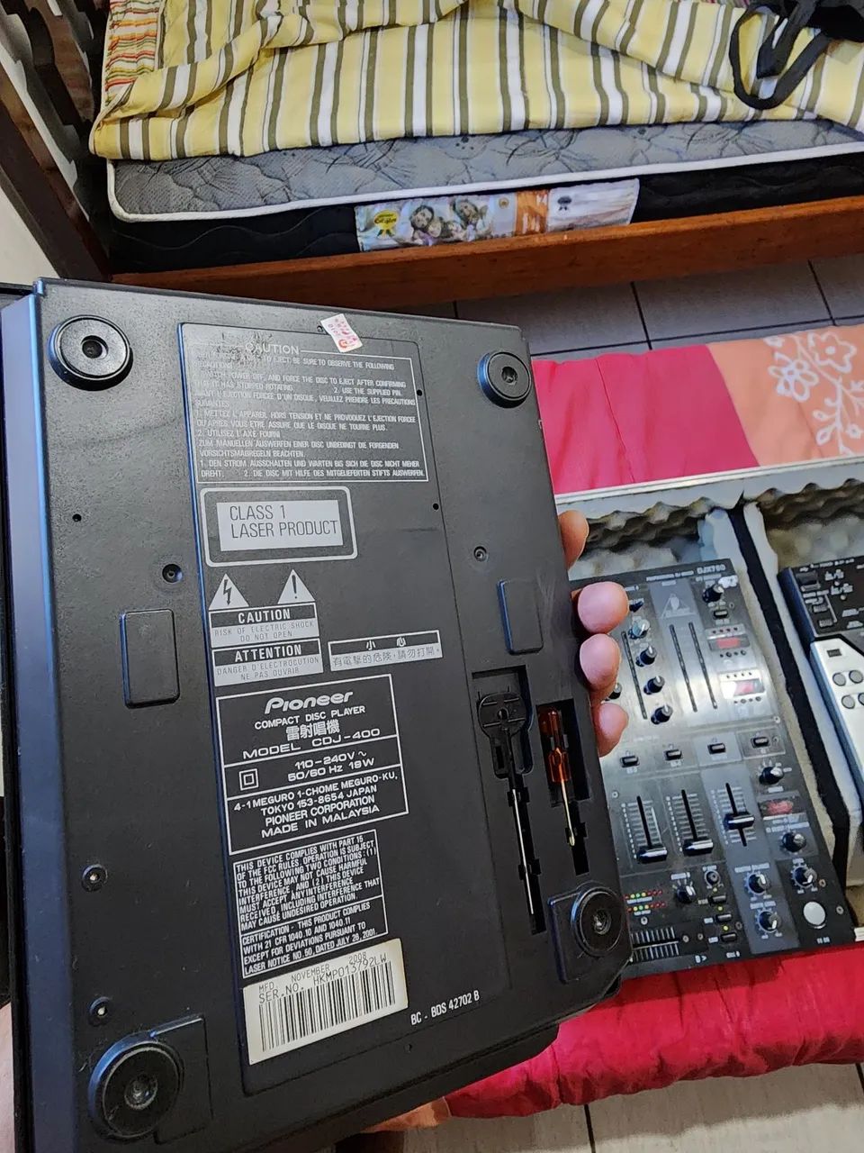 Par CDJ 400 e Mixer Behringer DJX 750 - Foto 5
