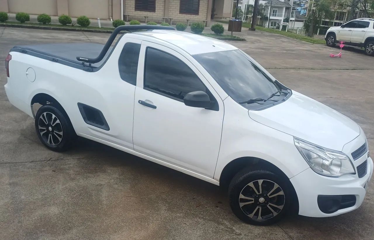 Chevrolet Montana LS 1.4 ECONOFLEX 8V 2P 2017