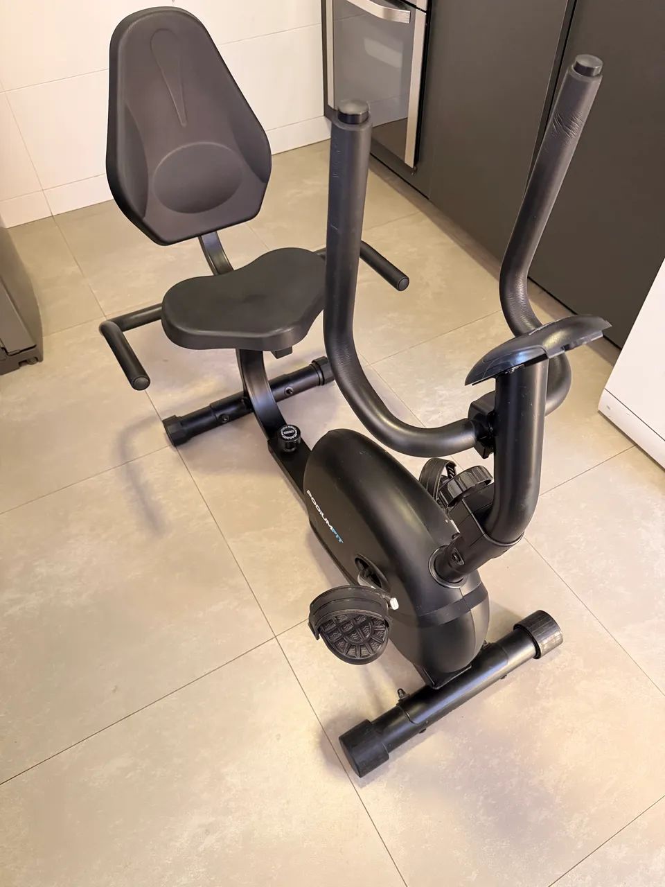 Bicicleta ergométrica horizontal Podium Fit