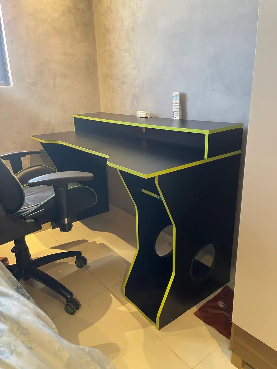 Vendo mesa gamer  - Foto 4