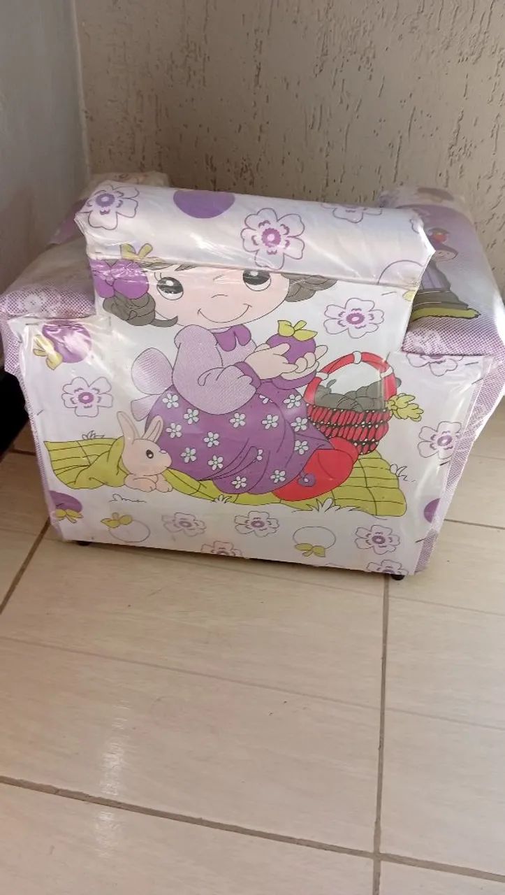 Poltrona infantil com estampa da Moranguinho - Foto 3